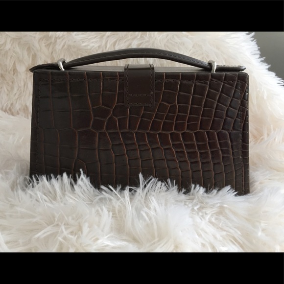 Purse - Picture 2 of 6